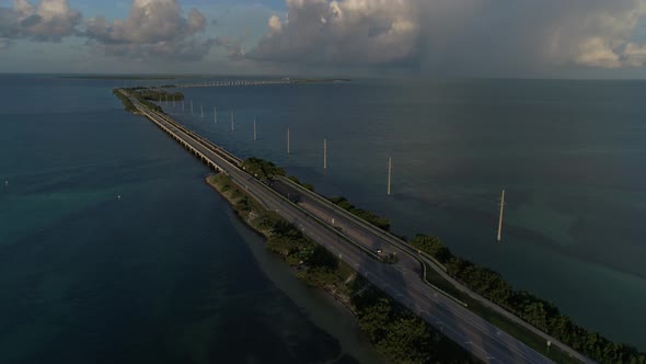 Aerial shot overlooking the overseas highway in the florida keys alt