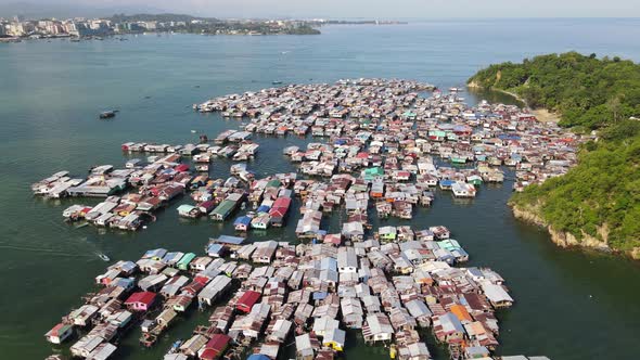 The Gaya Island of Kota Kinabalu Sabah alt