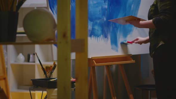 Woman and Her Hobby alt