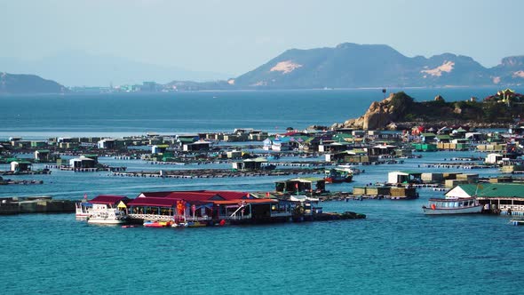 Panoramic view of Binh Hung island boats and floating houses of fishing village. Vietnam alt