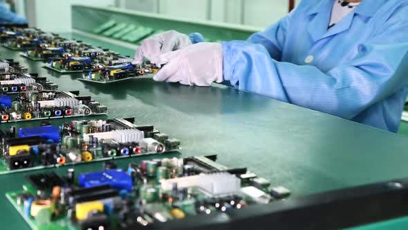 assembly and production of electronic circuit boards for TV alt