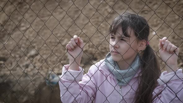 Children's loneliness. alt