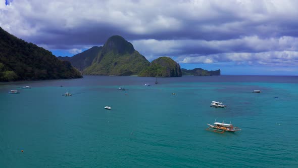 Nature Coastline Landscape in Kauai Island, Hawaii, USA. alt