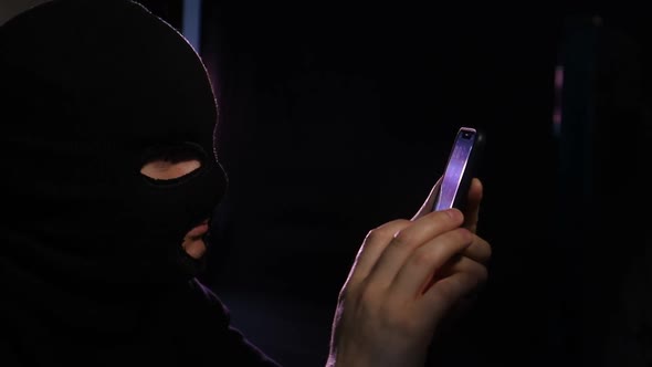 Highly Dangerous Hacker alt