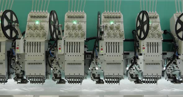 Garment Factory Industrial Embroidery Machine 07 alt