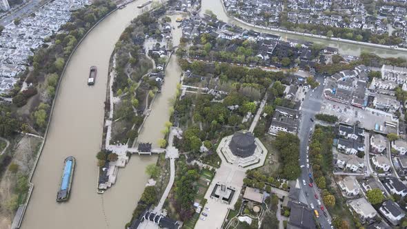 Aerial Suzhou Garden, Feng Bridge alt