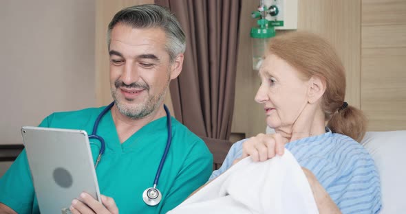 Doctor internal medicine visiting elderly woman patient and diagnosis. alt