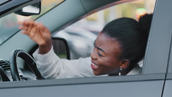 Afro American Stressed Woman Driver African Ethnic Girl Sitting Inside Luxury Car Screaming Angry alt