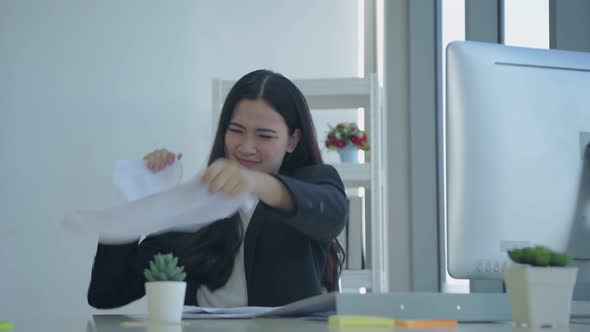 Business concept of 4k Resolution. alt