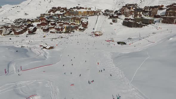 Aerial view of Val Thorens ski resort alt