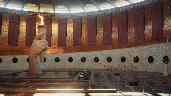 The eternal flame in the pantheon of glory on Mamayev Kurgan alt