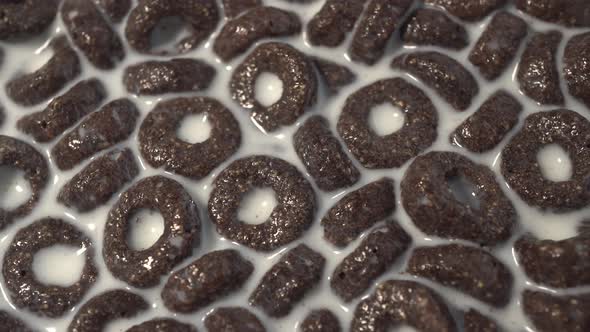 Chocolate Flakes Rings In Milk alt