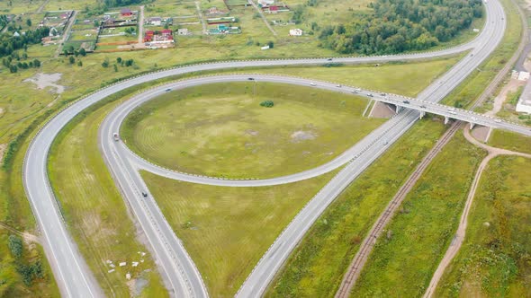 The movement of cars along the streets of Sosnovoborsk Circular traffic Sosnovoborsk alt