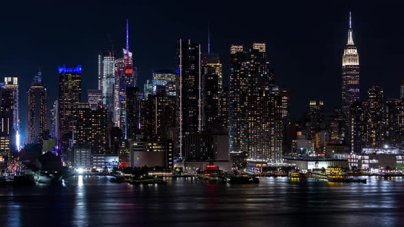Midtown Manhattan, New York City Skyline at Night alt
