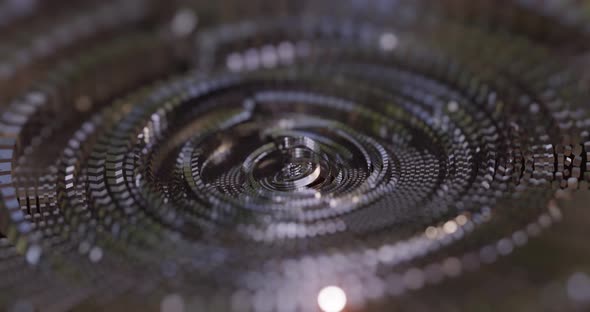 Multiple metallic rings made of reflecting cubic crystals