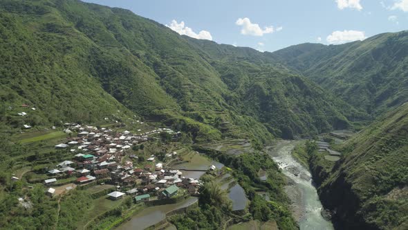Rice Terraces in the Mountains alt