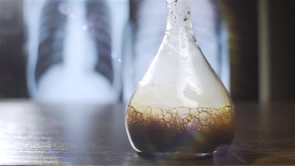 Creating coronavirus vaccine with chemical experiments, covid-19 vaccine invent alt