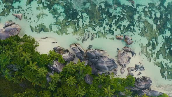 Seascapes of the seychelles alt