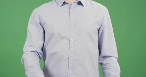 Man gesturing money alt