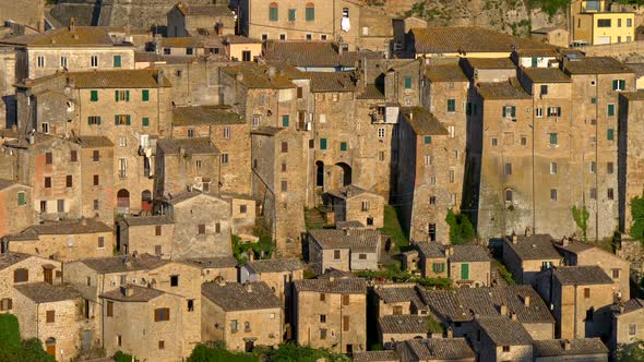 Houses of Sorano Village in Southern Tuscany, Panning Shot alt