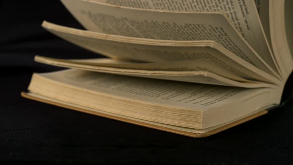 Old book's page turning, Slow Motion alt
