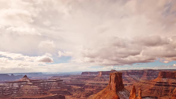 Cloud Time Lapse Canyonlands Utah Landscape alt