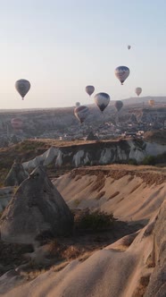 Balloons in Cappadocia Vertical Video Slow Motion alt