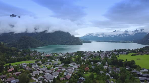 Picturesque Aerial View of Lake Wolfgangsee in Austria alt