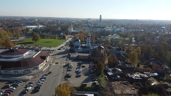Autumn view of the Holy Trinity Lavra of St. Sergius from a bird's eye view alt