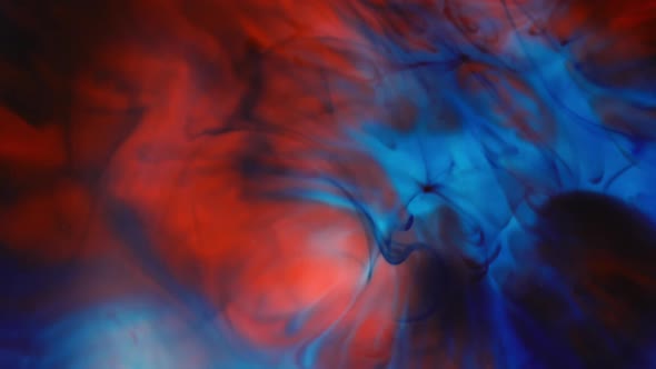 Colorful patterns moving around in liquid alt