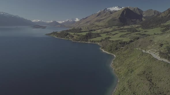 Lake Wakatipu landscape