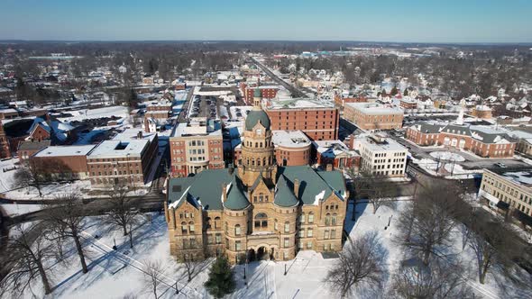 Aerial drone view of Trumbull County Courthouse,Warren, Ohio. Trumbull County Court House in the win alt