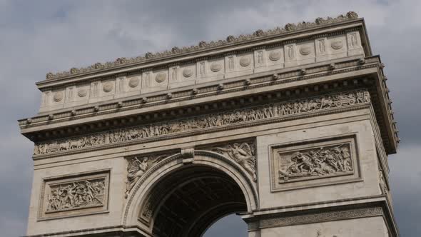 Famous  Arc de Triomphe  monument  of Paris France 4K 2160p 30fps UltraHD tilt footage - French Triu alt