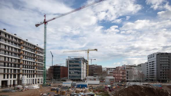 Barcelona Building Site Timelapse alt