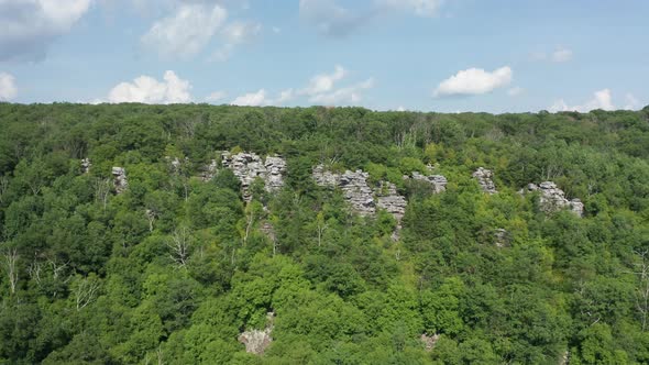 Annapolis Rock - South Mountain - Washington County, Maryland - Dolly In - Aerial alt