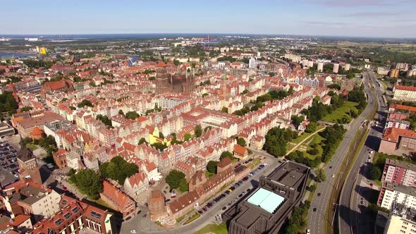 Aerial view of the Gdansk Shakespeare Theatre, Poland alt