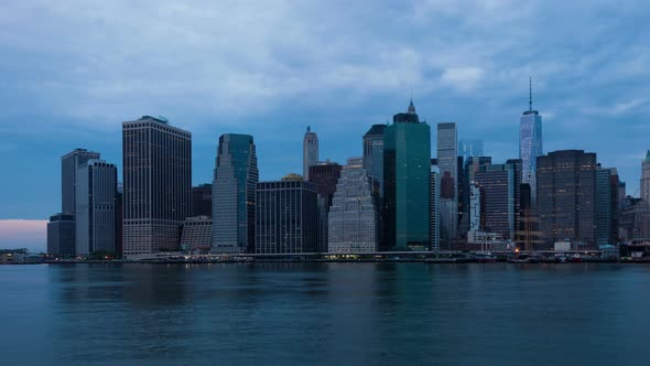 4k Sunrise timelapse of Manhattan skyline in new york - USA