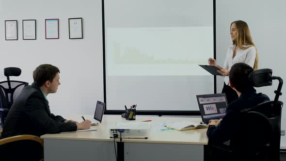 Business Training alt