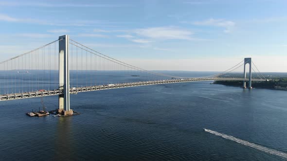 Verrazano Bridge and the East River in New York City alt
