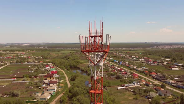 5G Antenna with 5G Technology in Rural Countryside alt