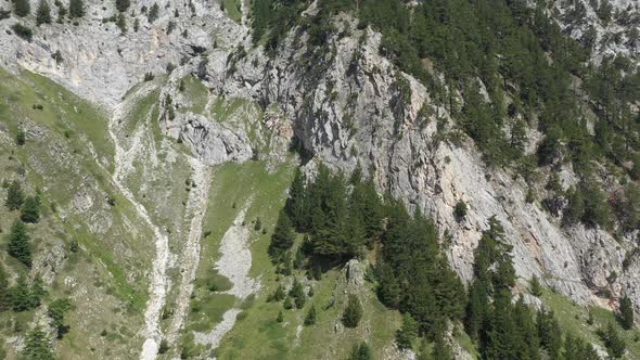 Flight To Pirin Mountain Above Bansko alt