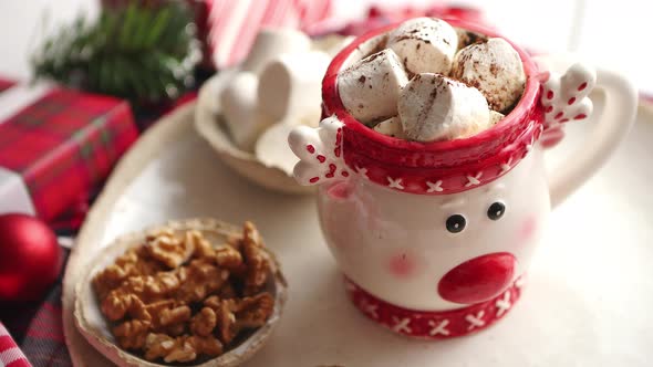 Delicious Homemade Christmas Hot Chocolate or Cocoa with Marshmellows alt