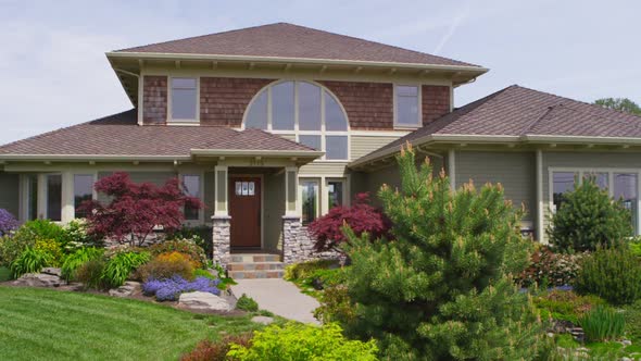 Custom home exterior, jib up alt