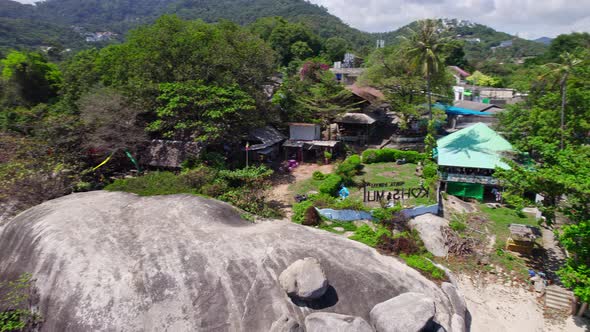 Beautiful 4K drone footage of the beach and unique rock features at Hin Ta Hin Yai Beach on Koh Samu alt