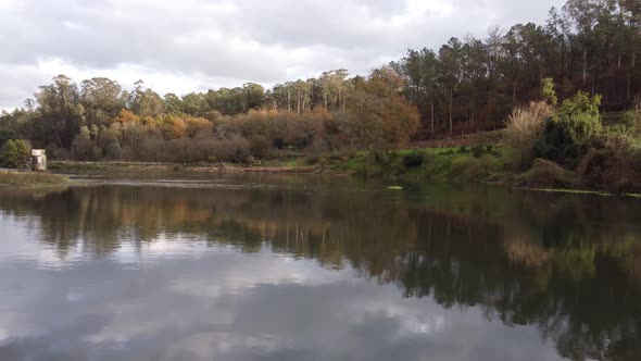 Flying Over The Cloudy River 4K 07 alt
