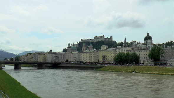 Skyline of Salzburg, by the riverside of the Salzach. alt