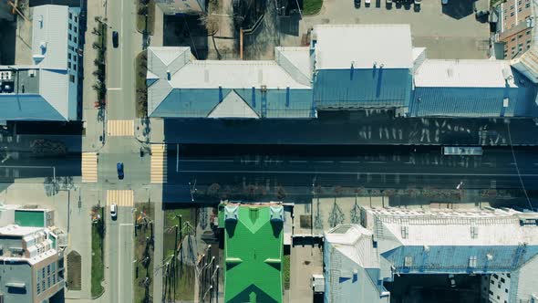 View Form Above of City Streets with Lack of Traffic alt