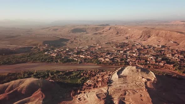 Aerial View on Kasbah Ait Ben Haddou in Morocco alt