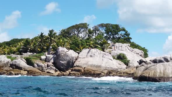 Cocos Island Seychelles SLOW MOTION Panorama alt