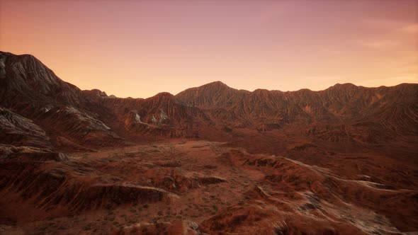 Amazing Sandstone Formations in Famous Sunset at Monument Valley alt